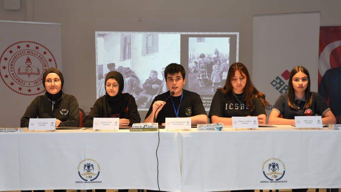 Anadolu Mektebi Yazar Okumaları Öğrenci İl Paneli Yapıldı