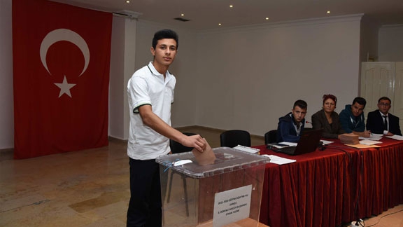 İl Öğrenci Meclisi Başkanlık Divanı Seçimleri Sonuçlandı 